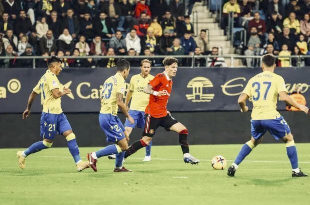  西班牙友谊赛不敌德国，后防漏洞亟待解决