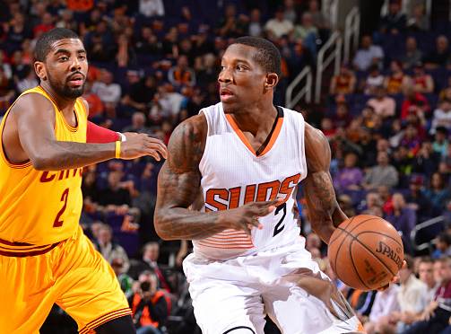  老将临危受命救主，率队惊险保级成功