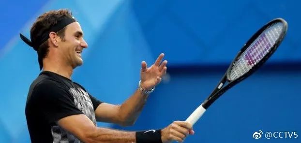  费德勒退役巡演引爆全场泪目