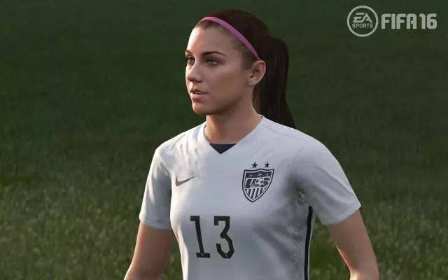  FIFA Online电竞世界杯开踢，虚拟绿茵场再现球星风采  